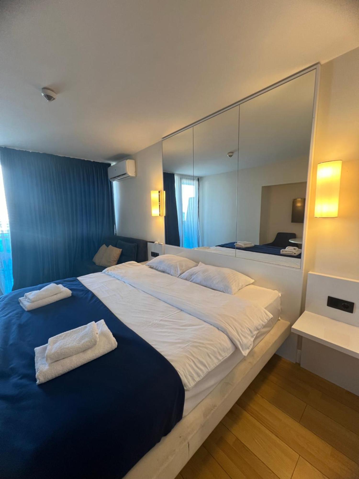 Spend Your Time In Orbi City Batumi Exterior foto